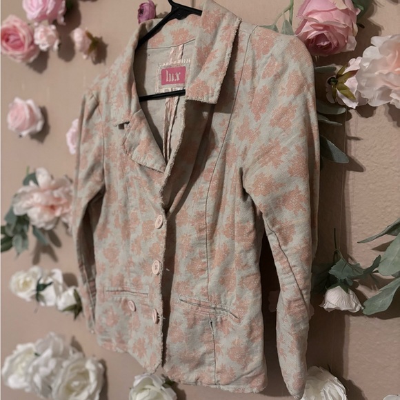 Lux Urban Outfitters Spring Floral Blazer - Picture 3 of 5